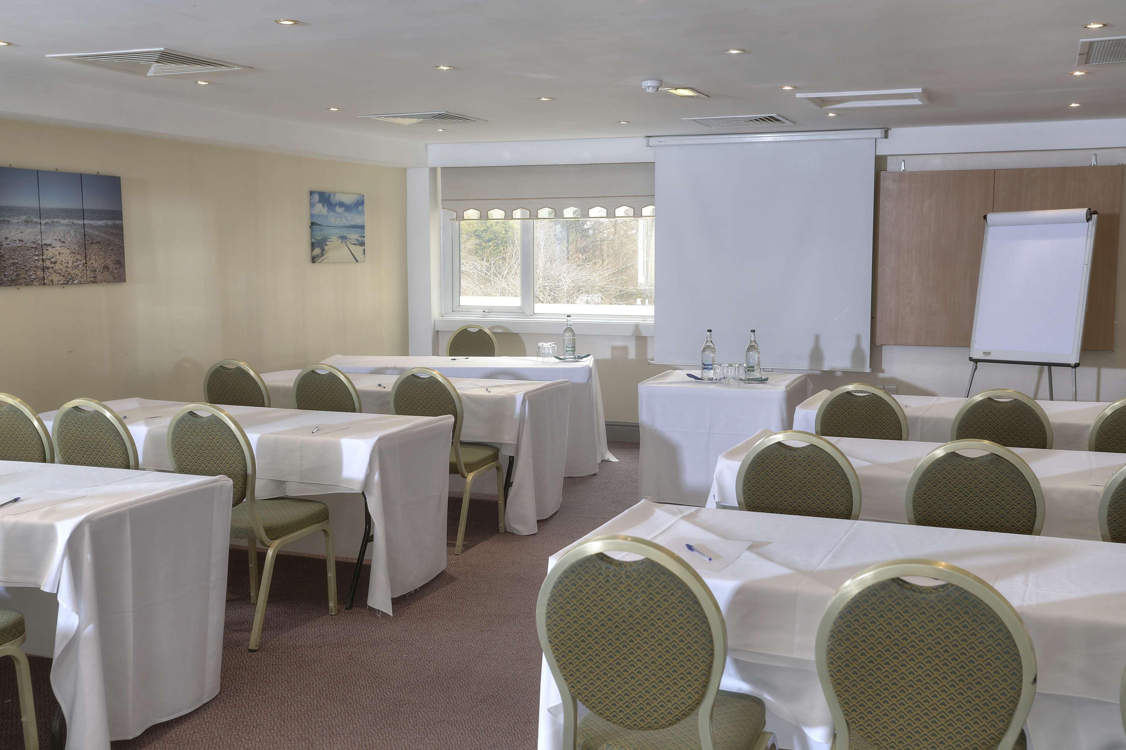 Cresta Court Hotel Altrincham Exterior foto